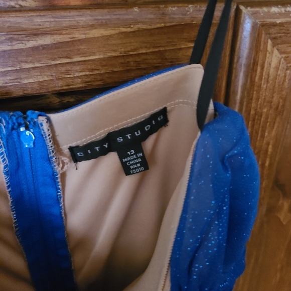 City Studio Dresses & Skirts - Banquet Dress